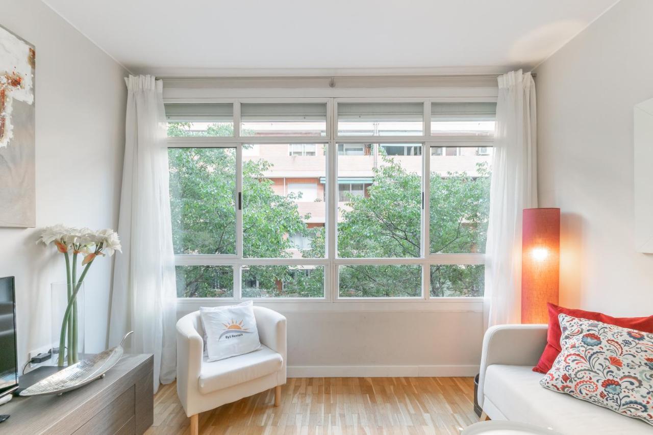 Elegance Barcelona Rentals מראה חיצוני תמונה