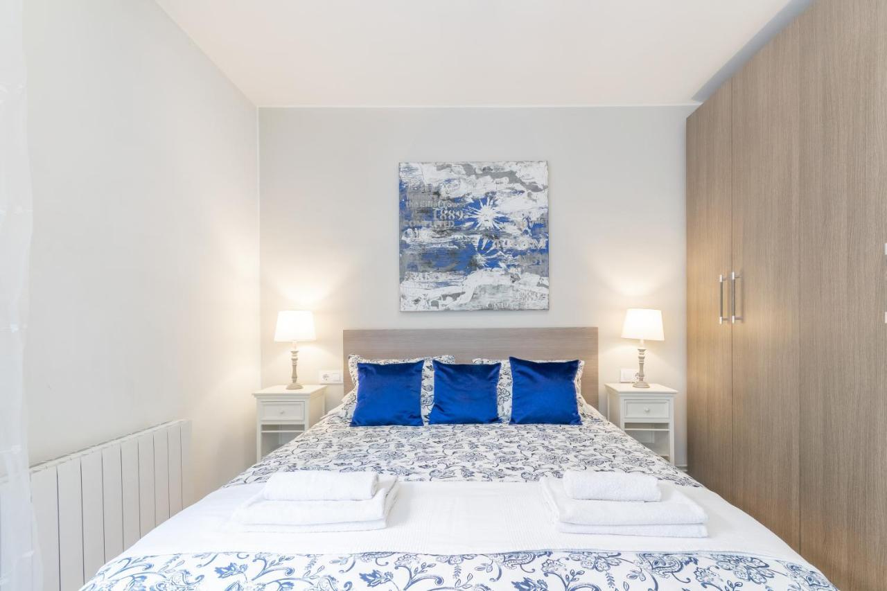 Elegance Barcelona Rentals מראה חיצוני תמונה