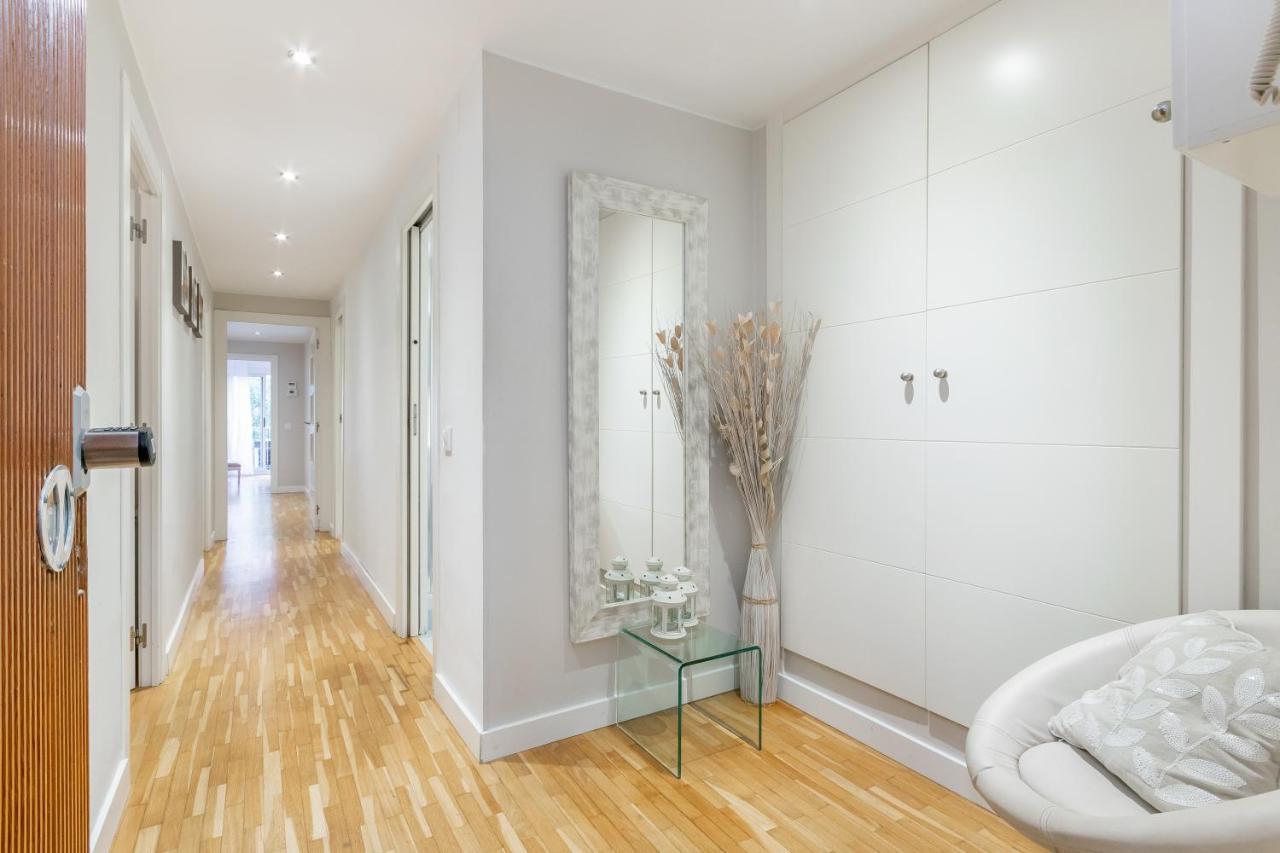 Elegance Barcelona Rentals מראה חיצוני תמונה