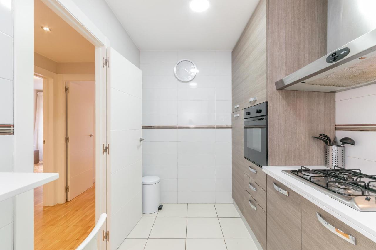 Elegance Barcelona Rentals מראה חיצוני תמונה